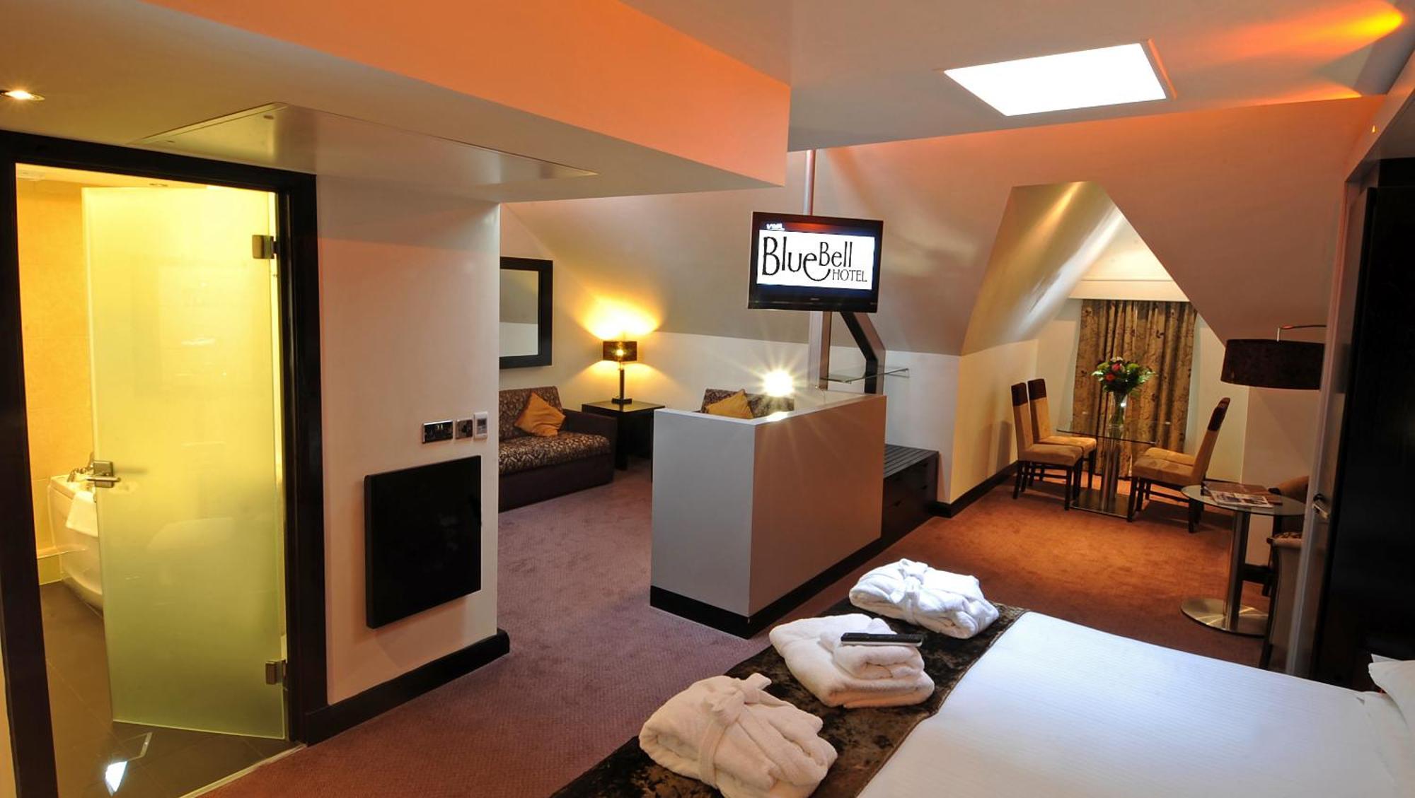 The Bluebell Hotel Neath Ngoại thất bức ảnh